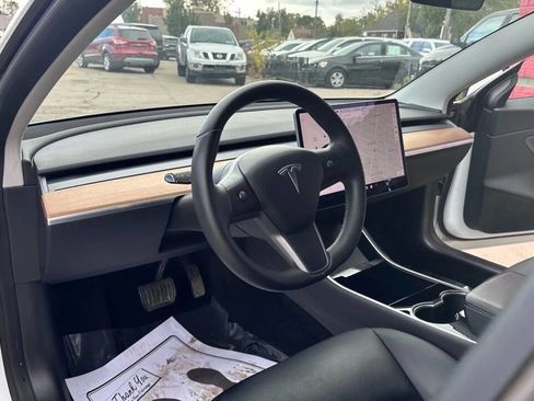 Used 2020 Tesla Model 3 Long Range image 23