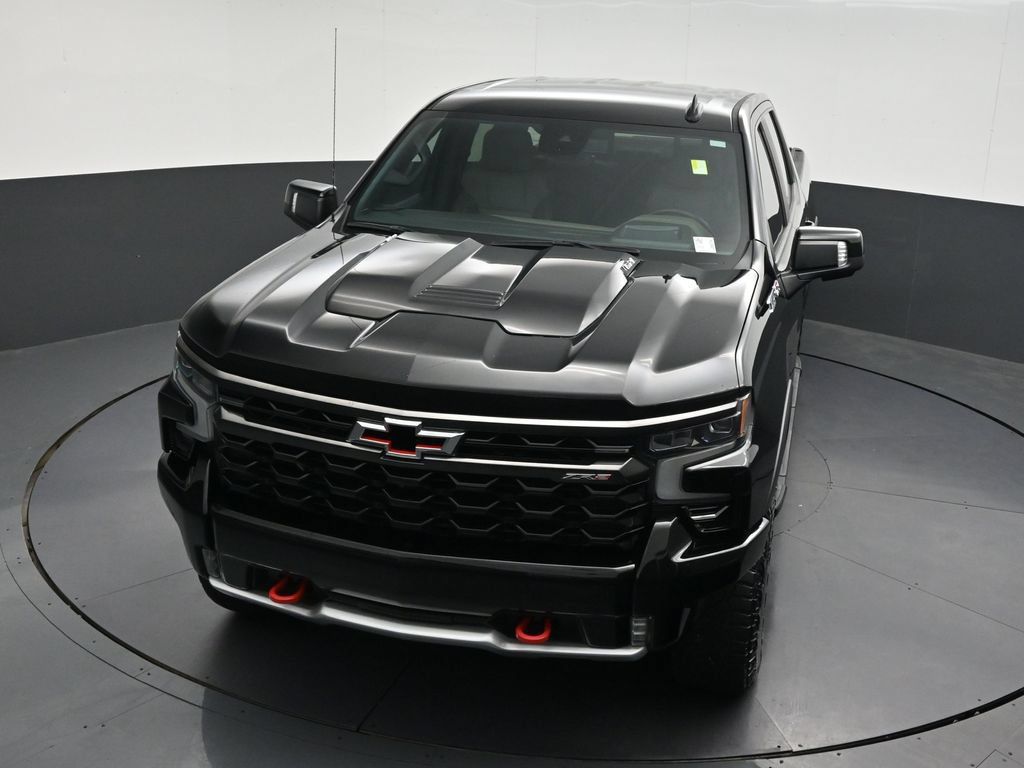 Used 2023 Chevrolet Silverado 1500 ZR2 w/ Technology Package AWD/4WD image 27