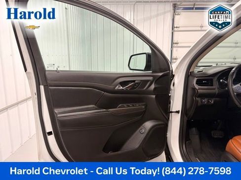 Used 2019 GMC Acadia SLT AWD/4WD image 15