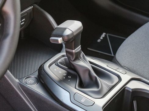 Certified 2025 Kia K4 LXS image 10