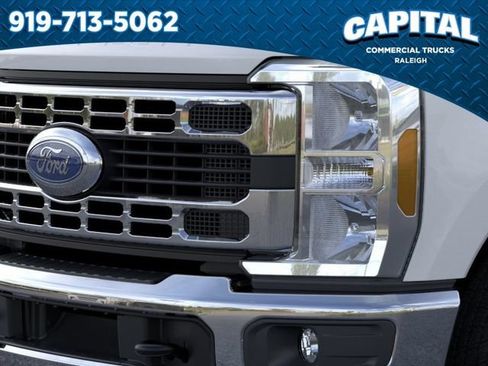 New 2026 Ford F350 XL w/ XL Chrome Package RWD image 17