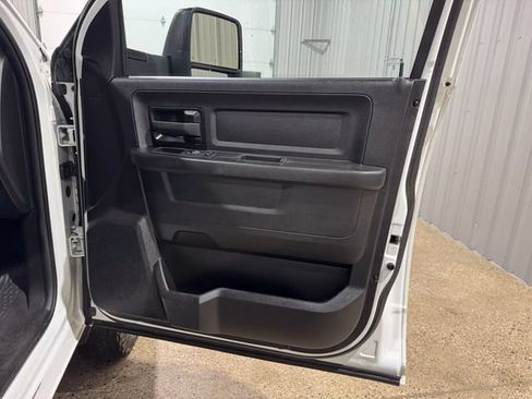 Used 2024 RAM 3500 Tradesman AWD/4WD image 22