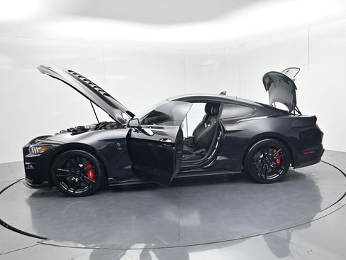 Used 2022 Ford Mustang Shelby GT500 w/ Technology Package RWD image 75