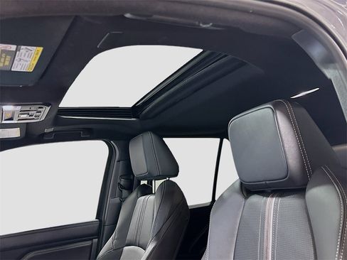 Used 2025 Toyota 4Runner Limited image 20