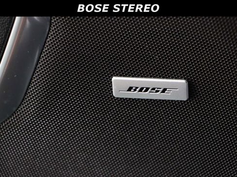 Used 2024 GMC Yukon XL AT4 w/ Technology Package image 24