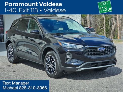 Used 2024 Ford Escape SE image 5