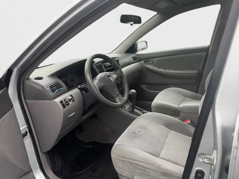 Used 2005 Toyota Corolla S image 10