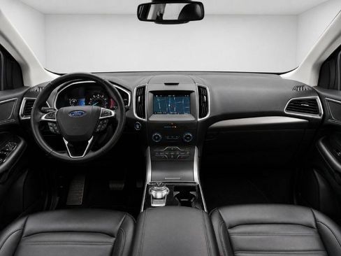 Used 2019 Ford Edge SEL w/ Equipment Group 201A AWD/4WD image 24