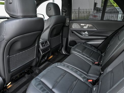 Used 2025 Mercedes-Benz GLE 63 AMG S image 25