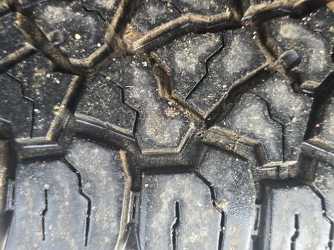 Used 2010 Toyota Tundra 4x4 Double Cab image 10