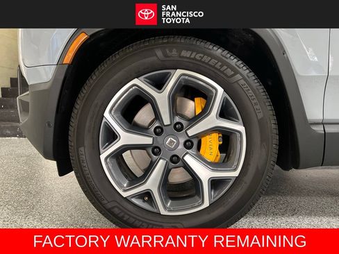 Used 2022 Rivian R1T Adventure AWD/4WD image 9
