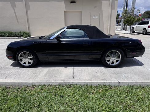 Used 2002 Ford Thunderbird RWD image 7