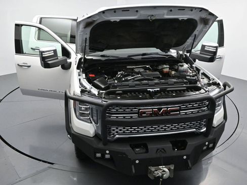 Used 2022 GMC Sierra 3500 Denali w/ Denali Ultimate Package AWD/4WD image 47