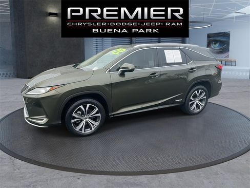 Used 2022 Lexus RX 450hL AWD w/ Premium Package image 4