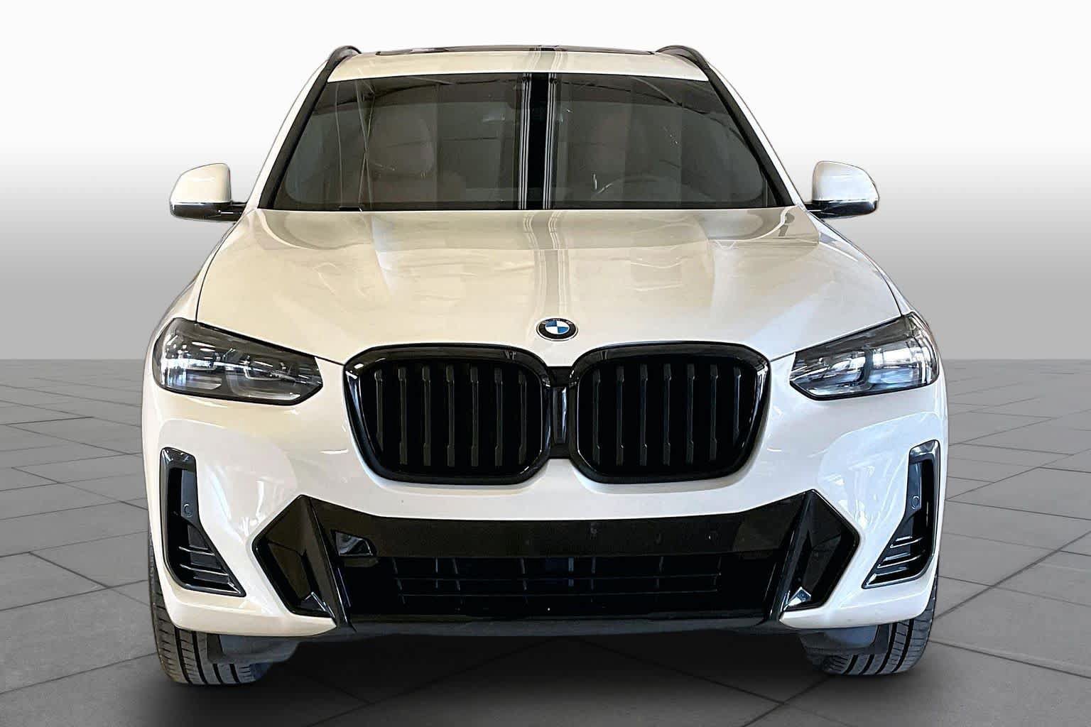 Used 2023 BMW X3 xDrive30i w/ M Sport Package AWD/4WD image 3