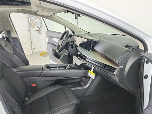 New 2026 Nissan Murano SL image 22