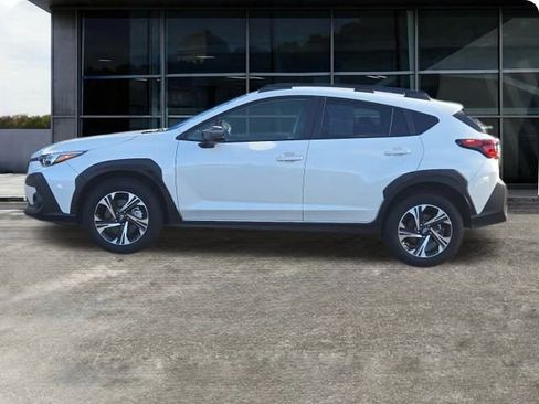 Certified 2025 Subaru Crosstrek 2.0i Premium w/ Crosstrek Mirror Package image 7