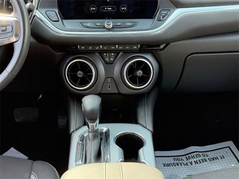 Used 2023 Chevrolet Blazer LT w/ Driver Confidence Package image 15