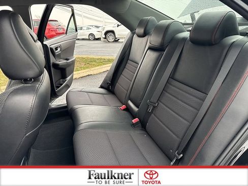 Certified 2016 Toyota Camry image 12