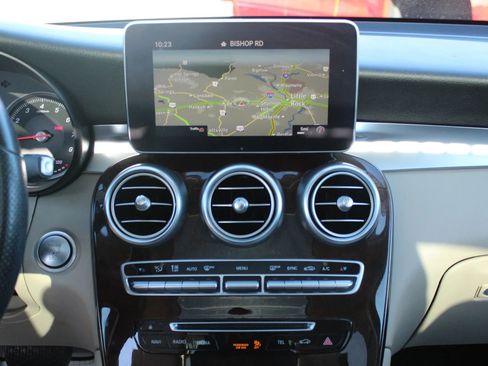 Used 2016 Mercedes-Benz GLC 300 image 23