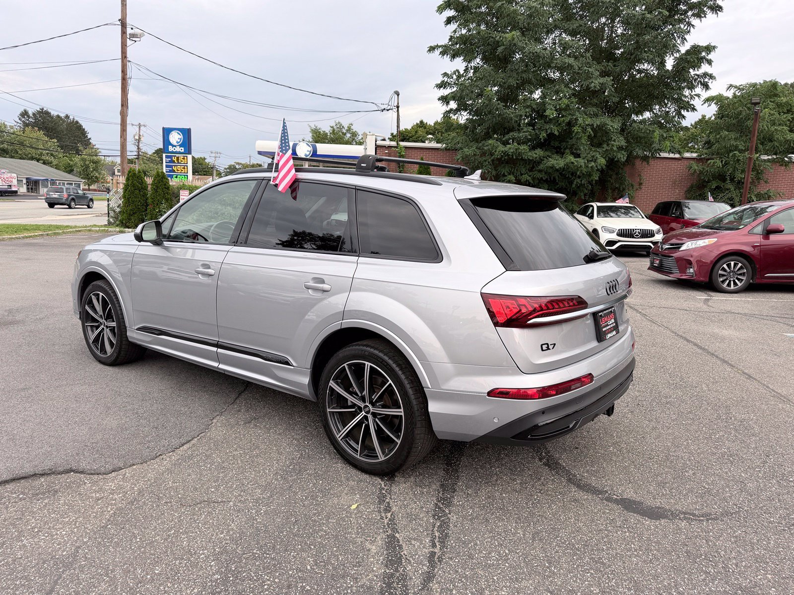 Used 2021 Audi Q7 3.0T Premium Plus w/ Premium Plus Package AWD/4WD image 3
