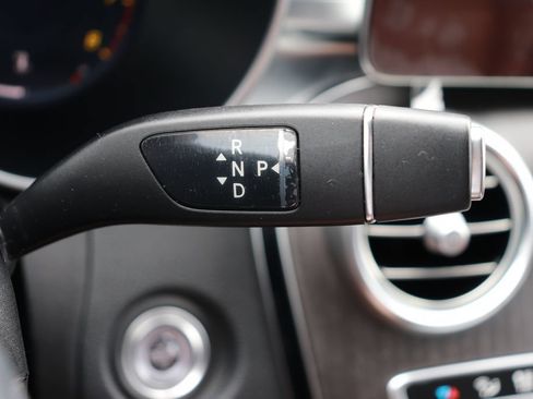 Used 2021 Mercedes-Benz C 300 Sedan image 24