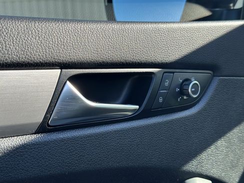 Used 2014 Volkswagen Passat 2.5 SE image 17