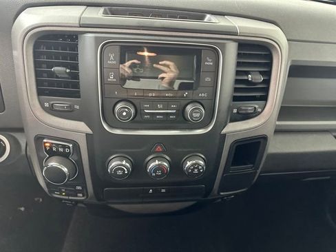 Used 2017 RAM 1500 Express image 21