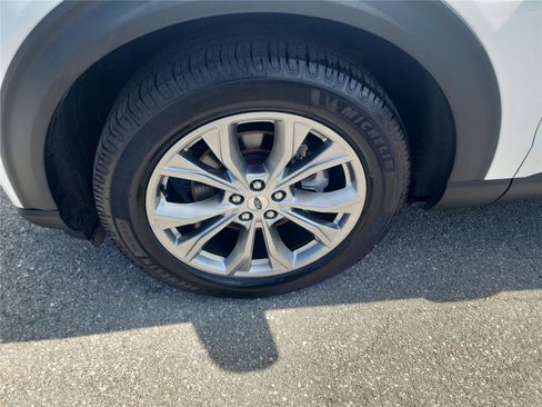 Used 2022 Ford Explorer Limited RWD image 9