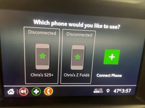 Used 2022 Chevrolet Silverado 2500 Custom w/ Custom Value Package image 15