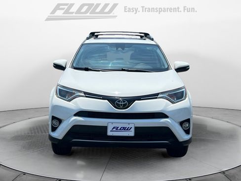 Used 2018 Toyota RAV4 XLE FWD image 3
