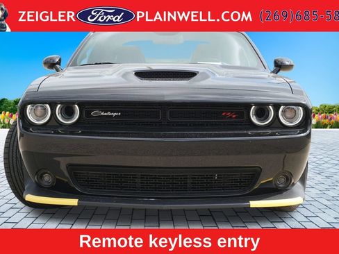 Used 2023 Dodge Challenger R/T Scat Pack w/ Plus Package RWD image 8
