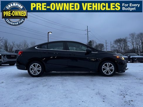 Used 2016 Chevrolet Cruze LT w/ Convenience Package image 6