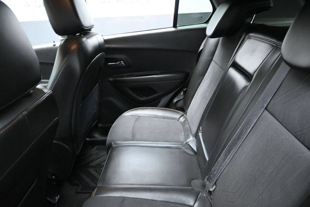 Used 2019 Chevrolet Trax LT FWD image 23