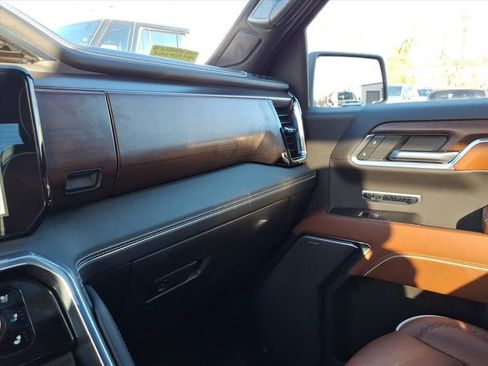 Certified 2025 GMC Sierra 1500 Denali Ultimate image 23