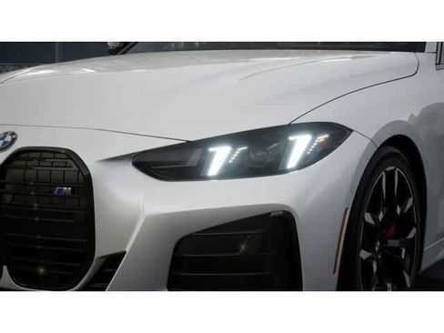 Used 2025 BMW M440i M440i w/ Premium Package image 6