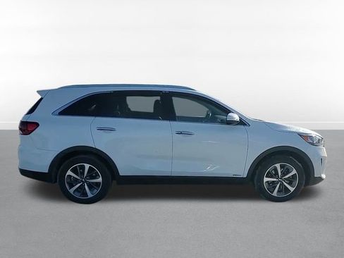 Used 2019 Kia Sorento EX w/ EX Touring Package image 4