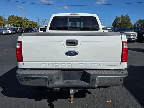 Used 2015 Ford F250 XLT image 4