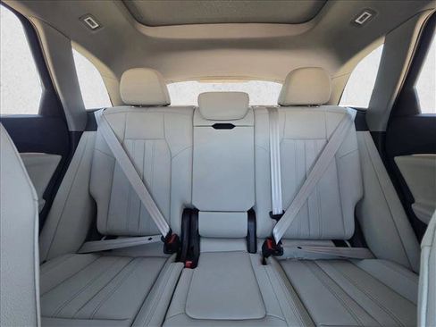 New 2025 Audi Q5 Premium w/ 19" Wheel Package image 17