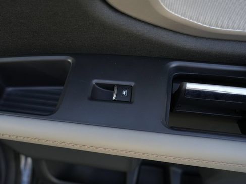 Used 2025 Ford Expedition Active RWD image 43