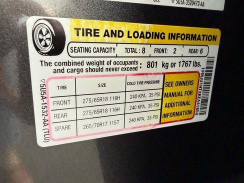 Used 2019 Ford Expedition XLT w/ Equipment Group 201A RWD image 44