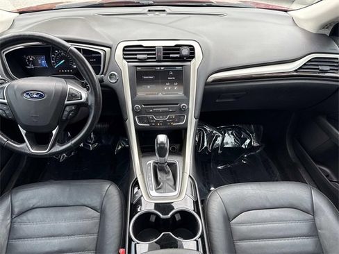 Used 2016 Ford Fusion SE w/ Equipment Group 202A image 14