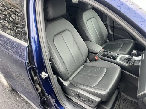 Used 2022 Audi Q3 2.0T Premium Plus image 16