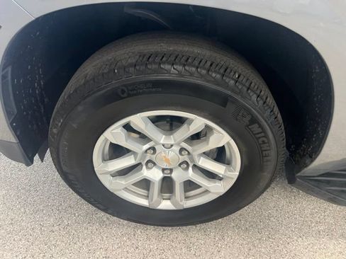Certified 2025 Chevrolet Tahoe LT AWD/4WD image 12