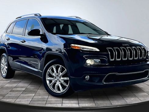 Used 2014 Jeep Cherokee Limited w/ Luxury Group image 3