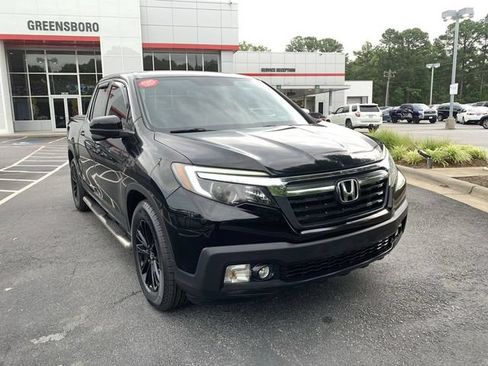 Used 2017 Honda Ridgeline RTL-T image 2