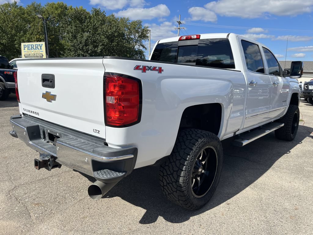 Used 2017 Chevrolet Silverado 2500 LTZ w/ Duramax Plus Package AWD/4WD image 6