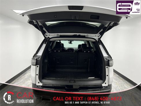 Used 2020 Chevrolet Traverse Premier w/ Redline Edition AWD/4WD image 7