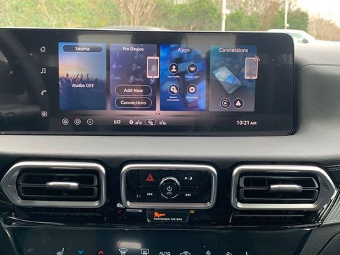 New 2026 Nissan Sentra SV w/ SV Convenience Package FWD image 12