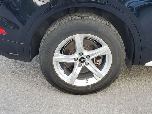 Certified 2023 Audi Q5 2.0T Premium w/ Convenience Package image 7